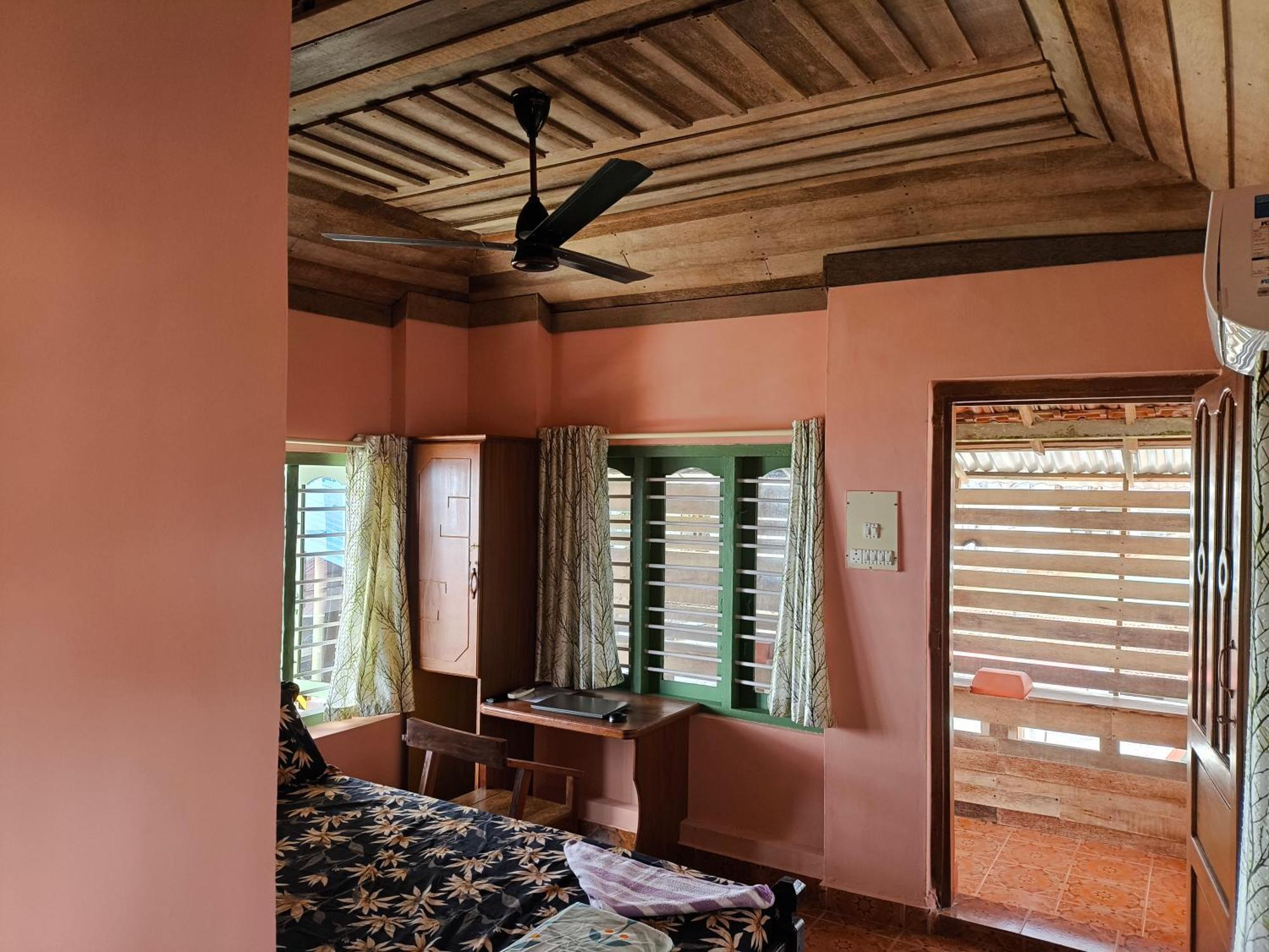 Tiny Temple Hotel Varkala Buitenkant foto
